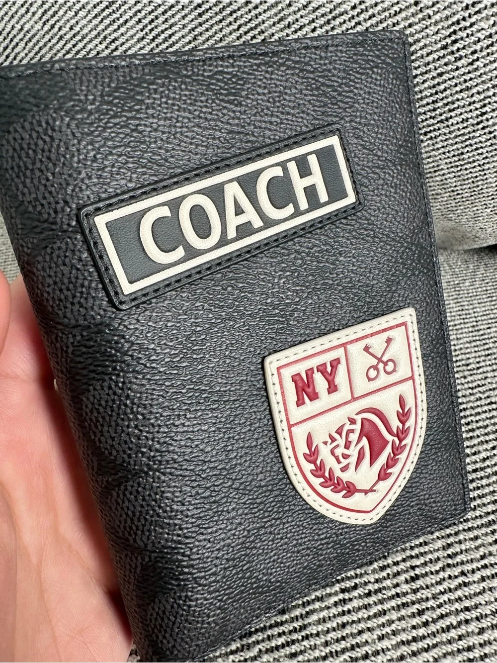 NWT Coach Passport Case Wallet CY902 Signature Canvas Patches Gunmetal/Charcoal